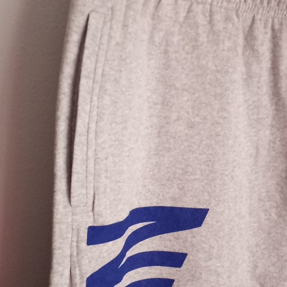 Brooklyn New York Gray Jogger Sweatpants With Pocket Sz M  Inseam 28" Rise 14" - Picture 3 of 6